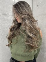 モニカ(MONIQA)&nbsp;【地毛ハイライト】