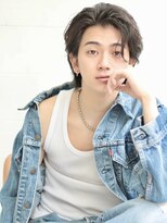 フリーラ 横浜(freera)&nbsp;センターパートウルフカットツイストスパイラルパーマゆるめ黒髪