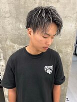 メンズサロン キング 梅田店(Men’s salon K!ng)&nbsp;波巻きツイストスパイラルパーマ/フェザーパーマ/眉毛/メンズ