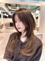 マインバイアフロートギンザ(MYNE by AFLOAT GINZA)&nbsp;レイヤーカット/ハッシュカット/ハイレイヤー/ウルフカット