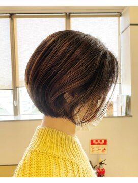 ハイレート ウニクス川越店(Hairate) ［imada］グラデーションボブ