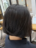 カシー(Casii)&nbsp;40代からの大人女性向けの襟足ギリギリボブ