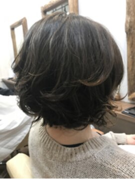 ハロ 蕨(HALO) ラフウェーブ［HALO蕨］