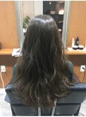 透明感にこだわったカーキグレージュ☆