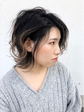 トルチェ(toRtue) バレイヤージュ 外ハネ ネオウルフ