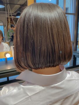 ロンド ルージュ 銀座店(Lond rouge) 首の細く見えるボブ