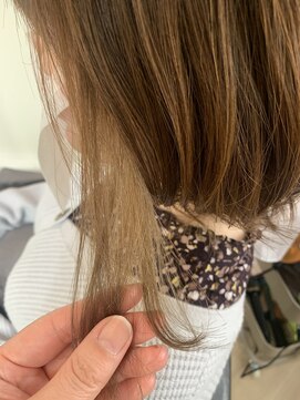 エンリー(ENlee) 【白鳥未来】イヤリングカラー×ヌーディベージュ