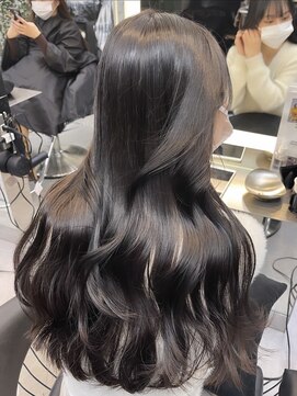 ロンドアヴァントゥス 池袋(Lond aventus) オリーブグレー/韓国風巻き/レイヤーカット/くすみベージュ/池袋