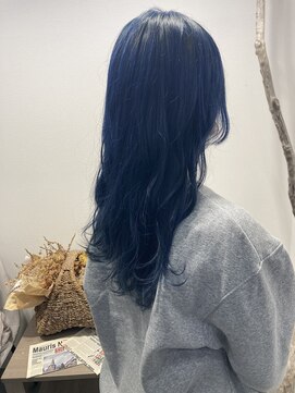 オーシー 四ツ井店(O'sea) コバルトカラー