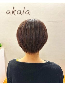 アカラ ヘアー akala ｈair ショート