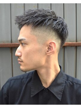 フリーク バーバーショップ 都島店(FREAK BARBER SHOP) アップバングフェード束感ショート