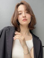 トルネード(TORNADO)&nbsp;Airy Layered Medium bob hair cut & hair color A0703