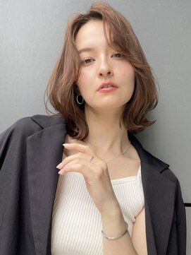 トルネード(TORNADO) Airy Layered Medium bob hair cut & hair color A0703