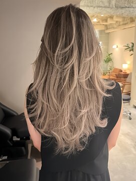 ハーパーズ 渋谷(harpers) ハイミルクティーベージュレイヤーバレイヤージュ