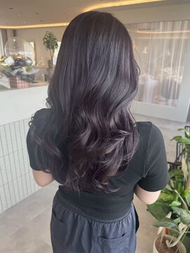 ビビバイベル(BiVi by BHEL) 桑名ロングレイヤーカットハッシュカット透明感カラー重めロング