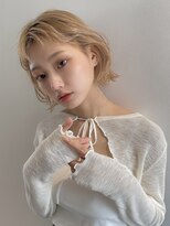 トロワ 高崎(TROIS.) ミルクティーカラー