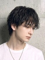 ノイセル(Noisyle)&nbsp;刈り上げセンターパート/波巻きツイストスパイラル/西長堀O