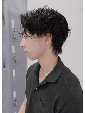ネクストフォーヘアー(NEXT for hair) センターパート　パーマ　シャドウパーマ　20代　清潔感　襟足