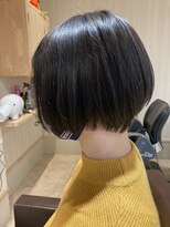 オーシャン(OCEAN) カットだけで魅せるシンプルボブ