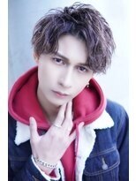 アイトーキョー 名古屋栄(AI TOKYO)&nbsp;スキンフェード/韓国マッシュ/センターパート[名古屋駅/栄駅]