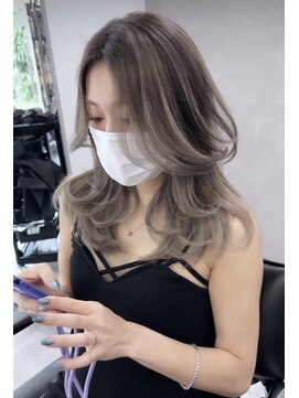 レディアル 大宮(REDEAL ope.) レイヤーカット　バレイヤージュ　ハイライト