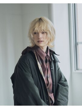 フィルムス 新宿(FILMS) デザインカラー/レイヤーカット/オリーブベージュ/ウェットヘア