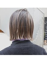 ヨッカ(YOCCA)&nbsp;ボブ＋バレイヤージュ暖色ベージュ