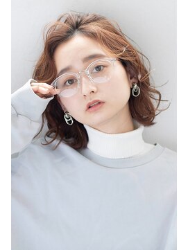 テラス 寝屋川(Terrace) セミウェットウェーブ小顔カットくすみカラー10代20代30代40代