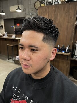 バーバートモシビ(BAR BER TOMOSHIBI) フェザーアップ