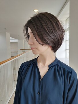 ビュートリアム 神戸(BEAUTRIUM) 前髪長めショート/ショートカット/ショートヘア/20代/30代/40代