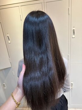 ジーナ 船橋(Zina) 髪質改善＊ロングレイヤーグレーベージュ＊美髪【Zina船橋】