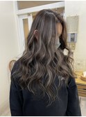小顔へア アッシュカラーグレージュハイライトカラー◎
