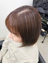 ハクア(HAKUA)&nbsp;脱白髪カラー、脱白髪染め、脱白髪ハイライト、ボブスタイル