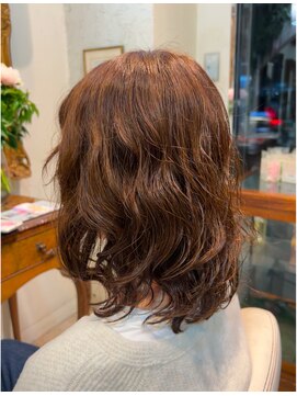 オブヘアー 鷺沼店(Of HAIR) ミディアムパーマ