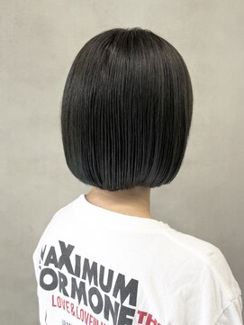 メグロ 相模大野(MEGURO) ミディアムレイヤーカット/大人ガーリー/似合わせカット250