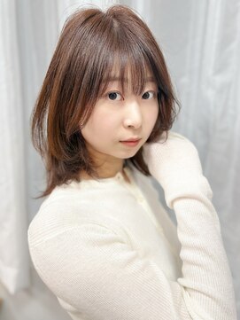 キンヘアストア(KIN hair store) 顔まわりで動くレイヤーミディ