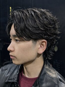 men’s salon THE OBSCURE ROVGUE【10月1日 NEW OPEN(予定)】の写真/《フェードカットならお任せ》骨格や髪質を見極め、伸びてきても扱いやすいメンズスタイルをご提案