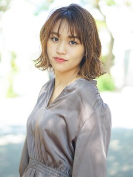 ヘアーループレル(Hair ruup Rell design works) 切りっぱなしボブのピンクベージュ