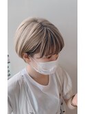 フェイスフレーミング　ショート　前髪あり