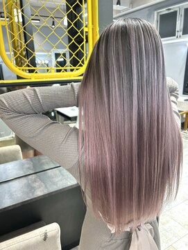 ロイオブジゼル(roi of GiseL) Instagram@2.roi.kentaa