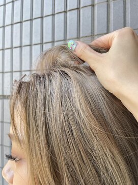 フェイス 石川町 (FACE) シルバーベージュカラー