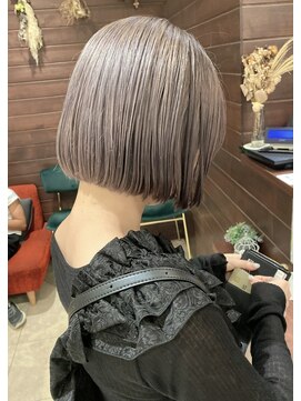 ジャム(Jam) 人気のミニボブ×秋色ホワイト系カラーでお洒落髪に★中村大輔