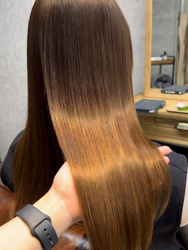 ナチュラル グロー 仙台駅前店(Natural grow) 魔法の縮毛矯正“ケアルーガ”