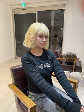 フサ(Fusa) ブロンドボブ