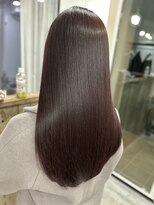 プラグ(Plug) ロング/つや髪/ケラチントリートメント/ピンクブラウン/美髪