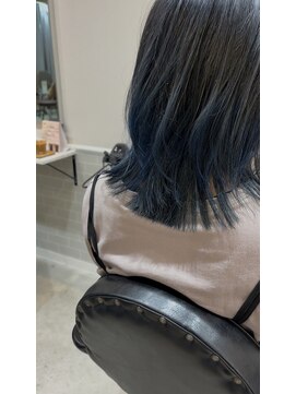 サンクチュアリ ウィズエデン 京橋店(Sanctuary with eden) ブルーカラー