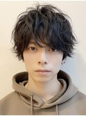 難波ツイストパーマメンズスパイラルパーマフェザーショート色気