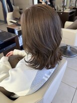ウィーブリスタ(Weve Rista) 着物ヘア/ダークアッシュ/ミディアムレイヤーカット/富里