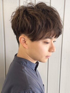 ラギッド 大野城店(RUGGED) ナチュラル束感 ツイストスパイラル  マッシュ パーマ