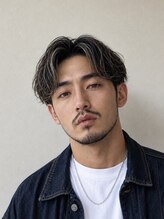人気No,5★【30～40代人気★】メンズカット＋白髪ぼかしハイライト＋カラー[吹田/江坂/メンズ/パーマ/眉毛]